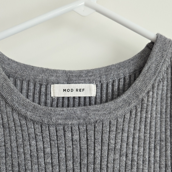 Mod Ref Gray Ribbed Halter Midi Dress - Picture 4 of 5